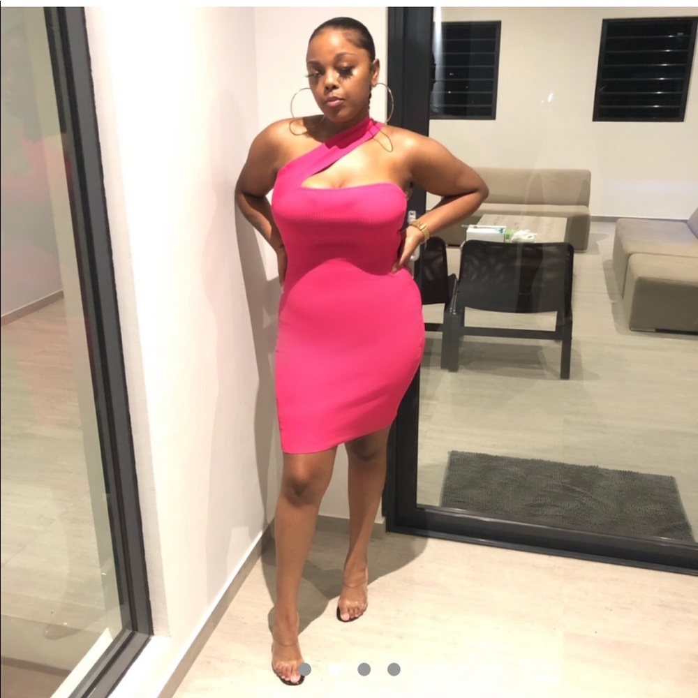 Fashionnova dress